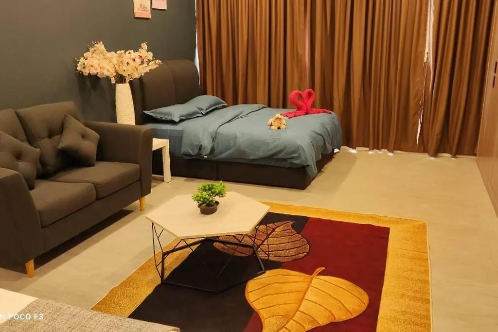 Bs1302-Self-Checkin-Wifi-Netflix-Parking-Pool-Klia, 5083 Apartment Sepang