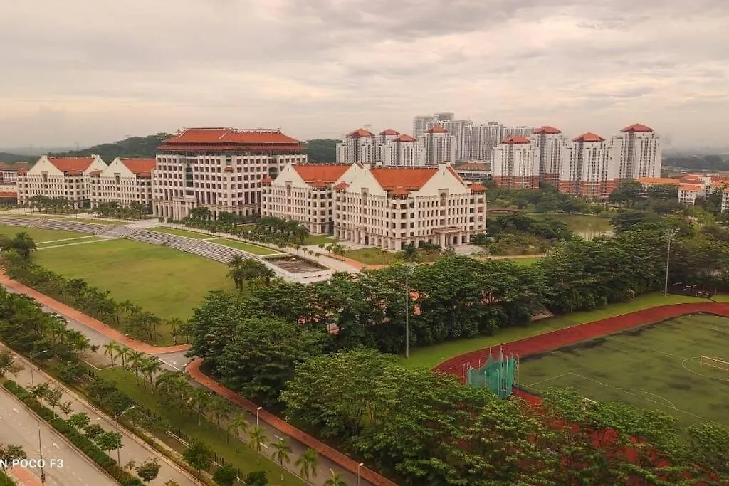 Appartamento Bs1302-Self-Checkin-Wifi-Netflix-Parking-Pool-Klia, 5083 Sepang 0*,